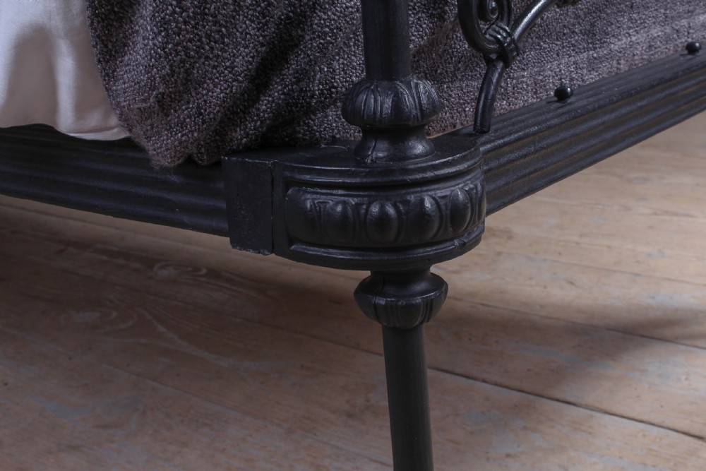Beautiful rare all original Scholbred single bed View X