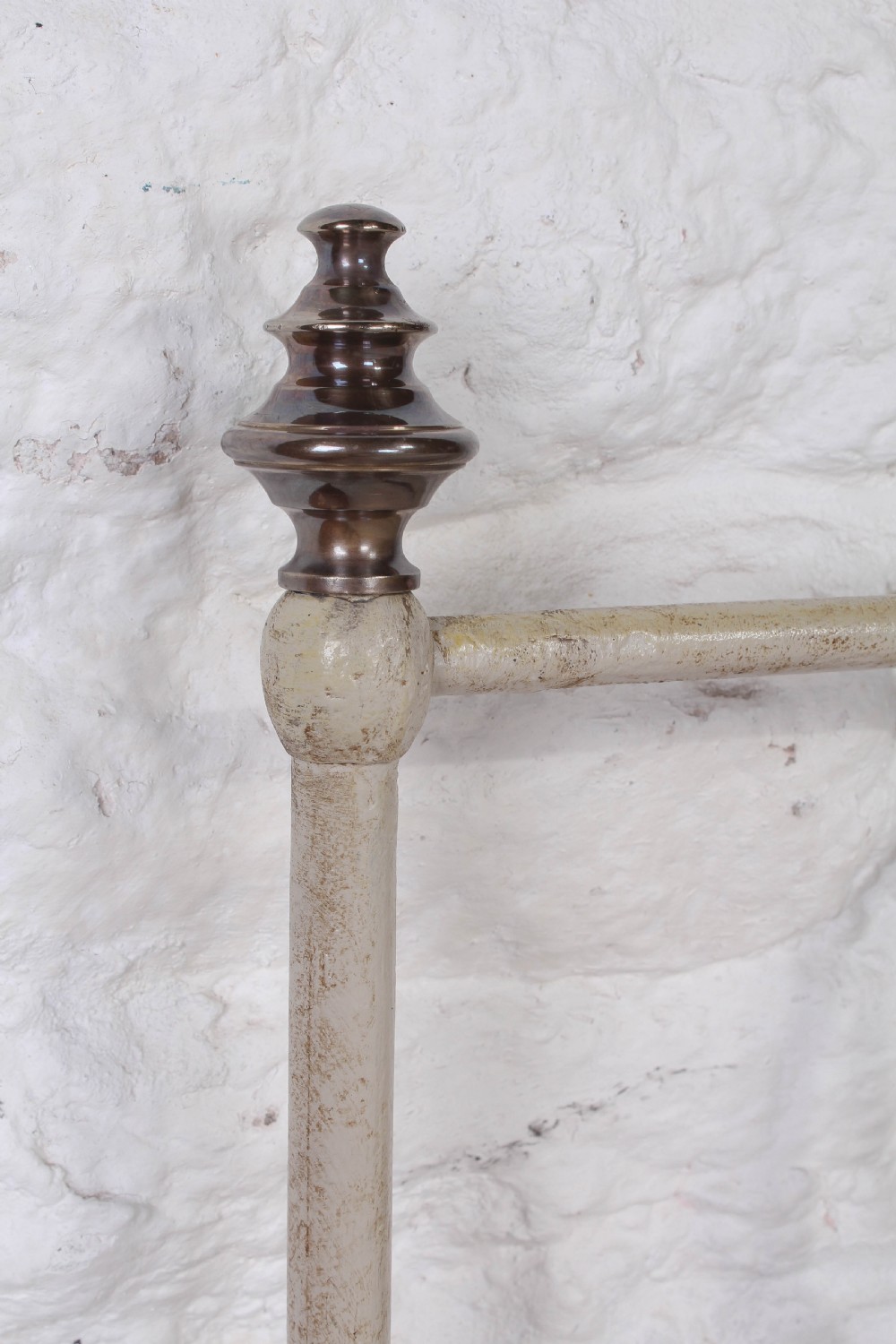 Very lovely Forged iron no end double bed View V