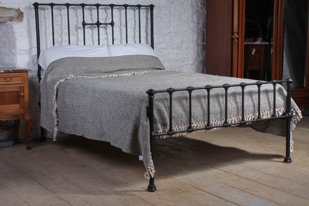 Good quality simple all iron double bed