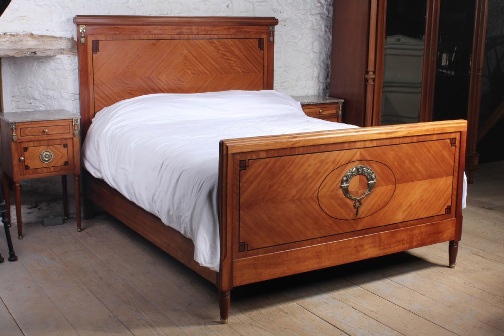 Art Deco De Coene Freres king size bed and matching bedisdes