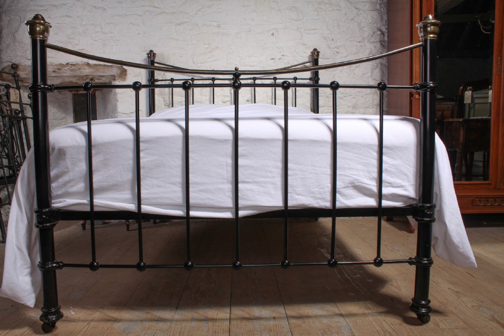 Classic Edwardian dip rail brass and iron bed View V