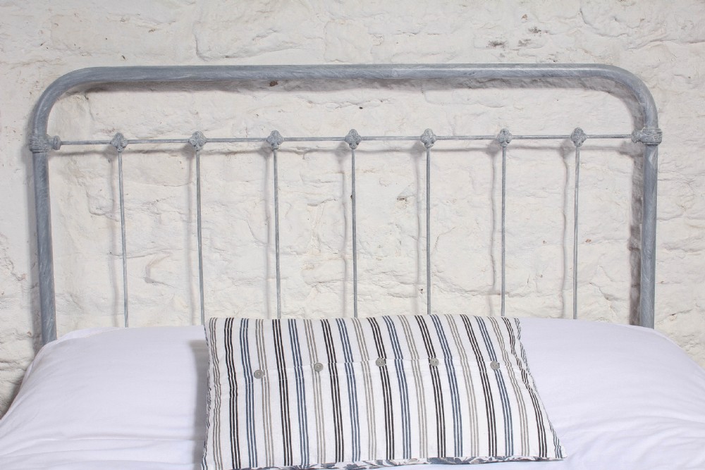 Fashionable Simple French all iron double bed View III