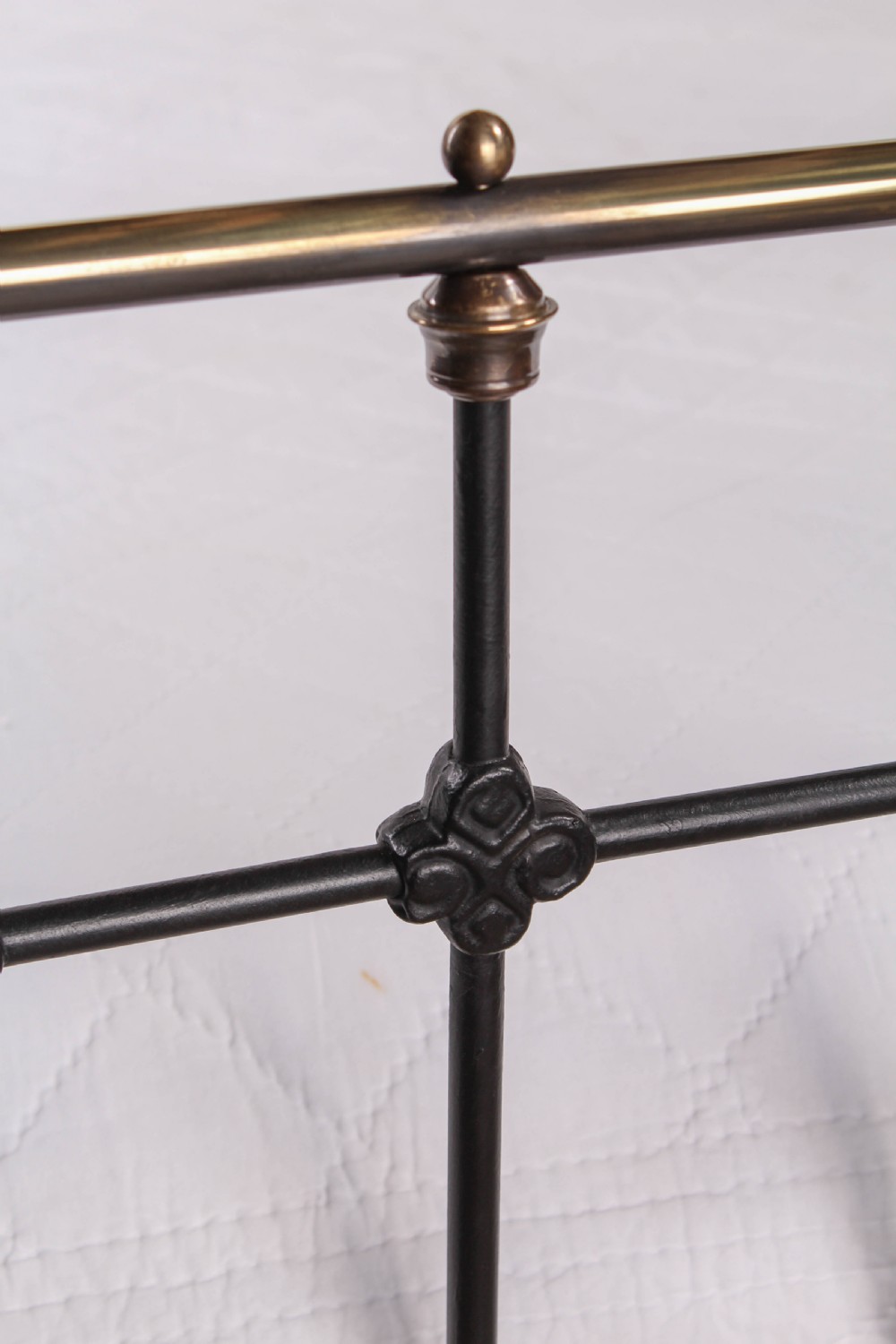 Classic Victorian 6Ft super king size brass and iron bed View IX