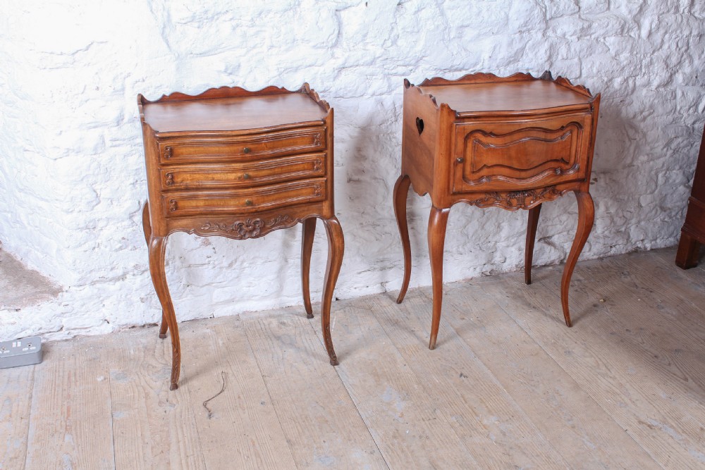 Pretty Pair of Louis XV style bedsides
