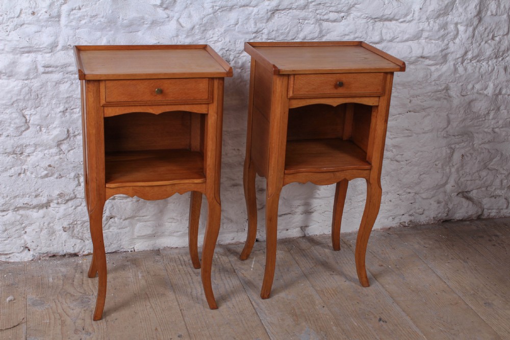 Pair of simple oak Louis XV style bedsides View II