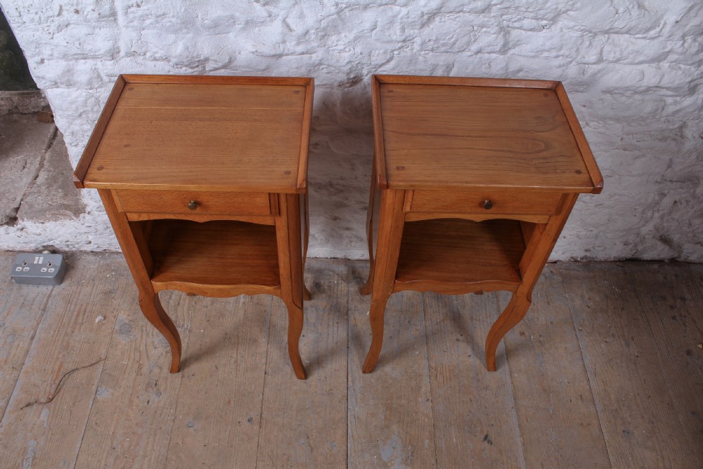 Pair of simple oak Louis XV style bedsides View IV