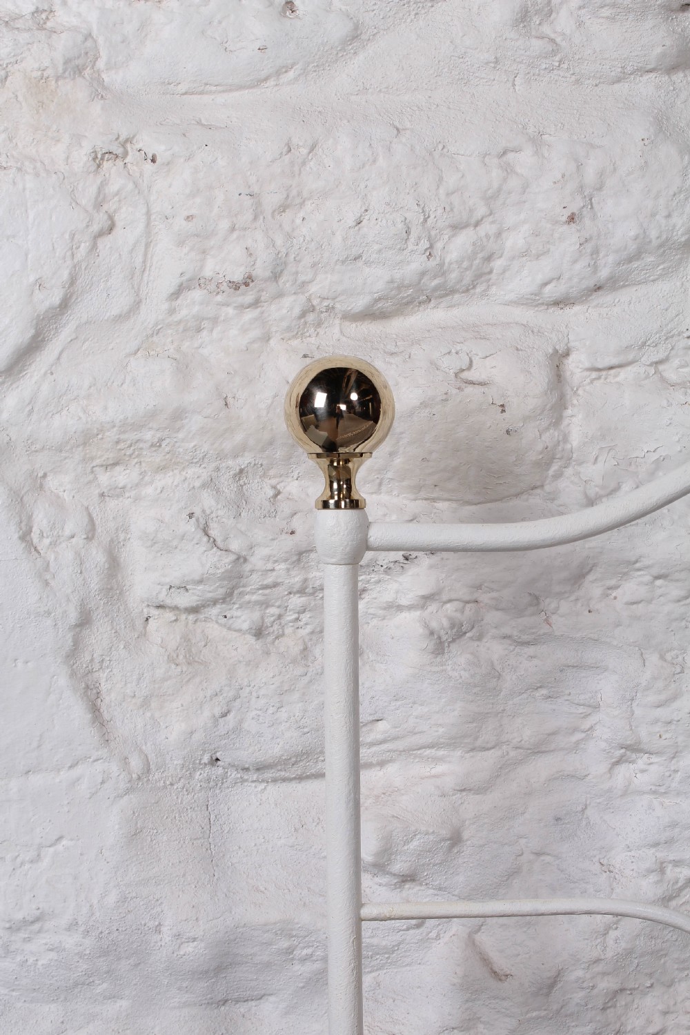 Single forged iron and brass bed View V