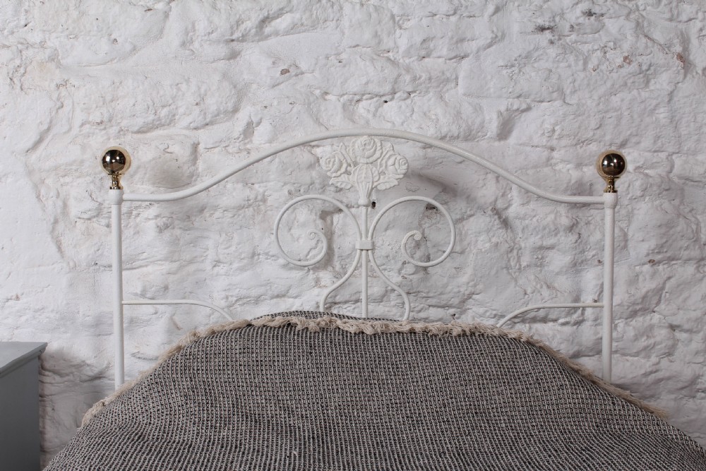 Single forged iron and brass bed View VII