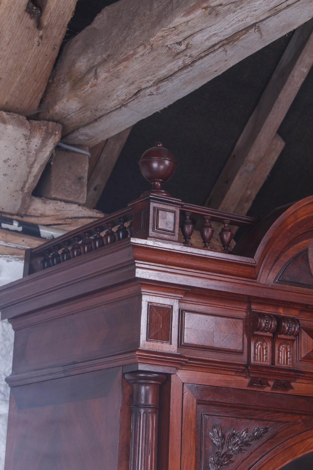 Beautiful three mirror in one armoire View X