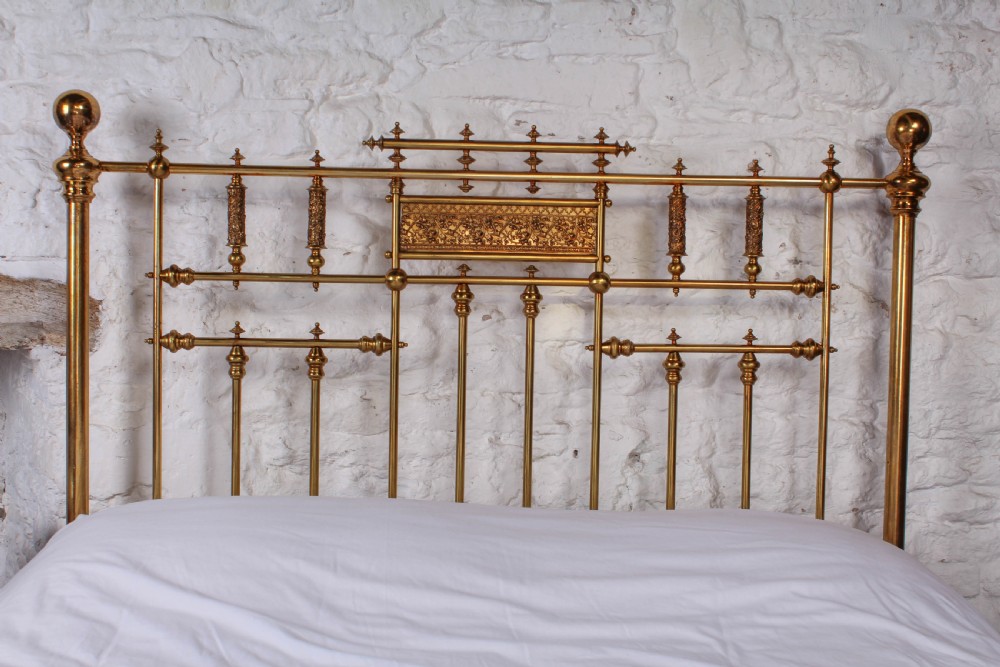 Spectacular Victorian king size brass bed  View VI