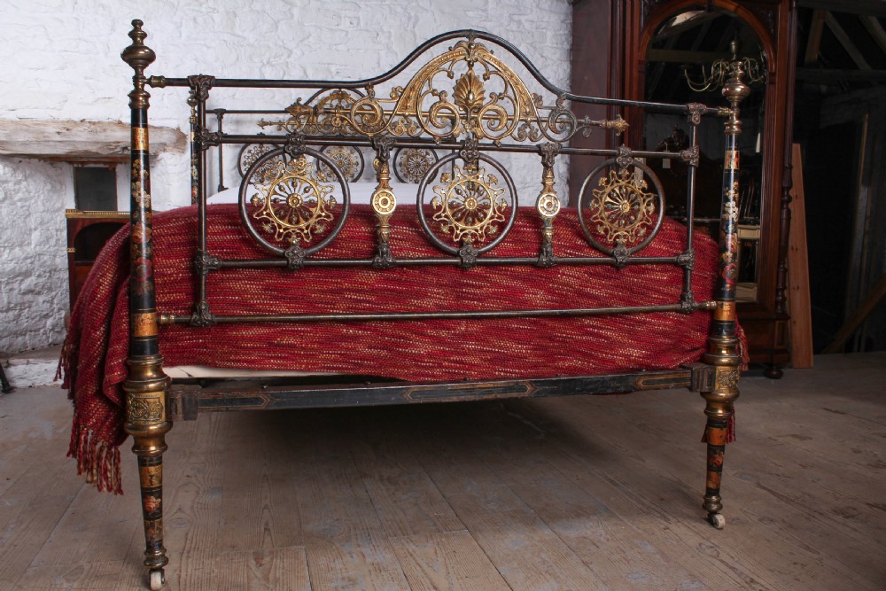 The most magnificent original Winfield king size bed View III
