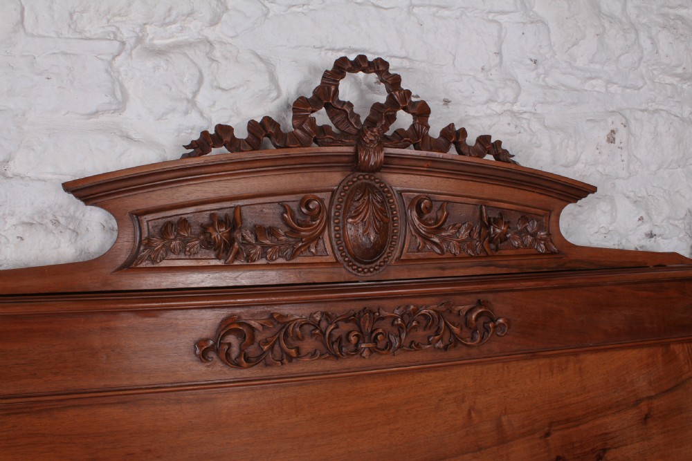 Very nice solid walnut French king size bed  View VI