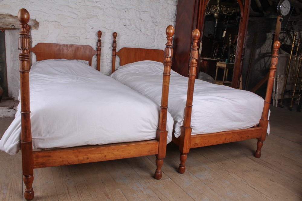 Lovely rare pair of single Colonial style beds View V