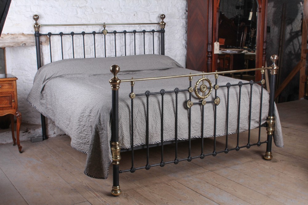 Quality super king size classic Victorian brass and iron bed