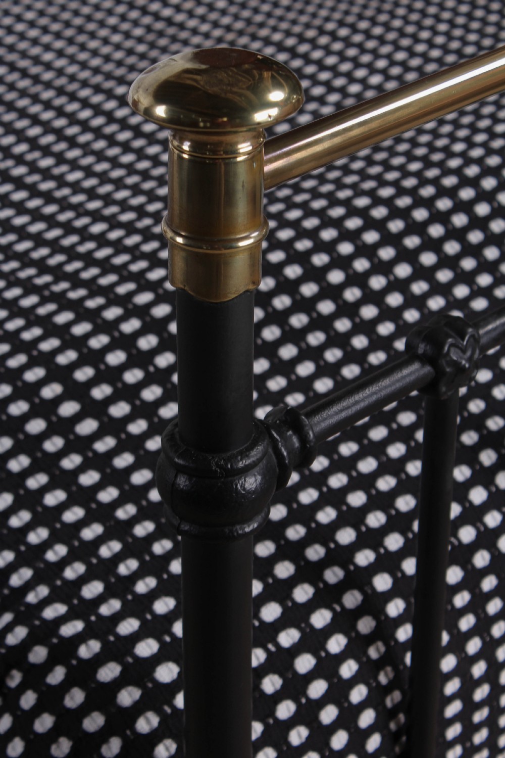 Handsome classic Victorian  brass and iron king size bed  View III