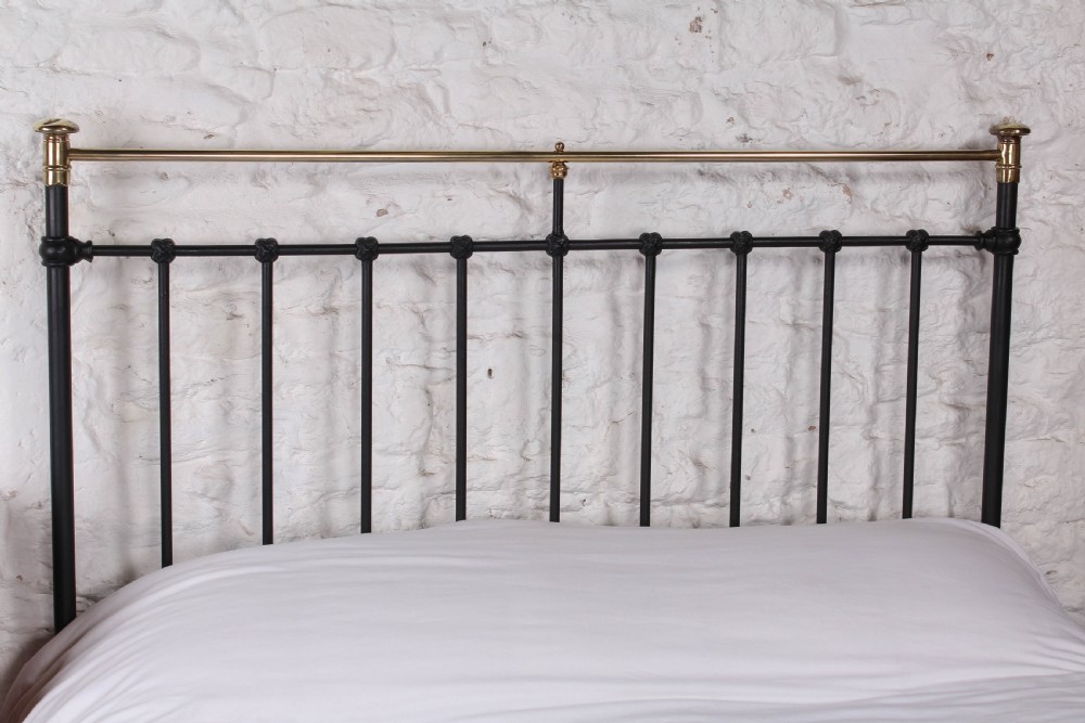 Handsome classic Victorian  brass and iron king size bed  View V