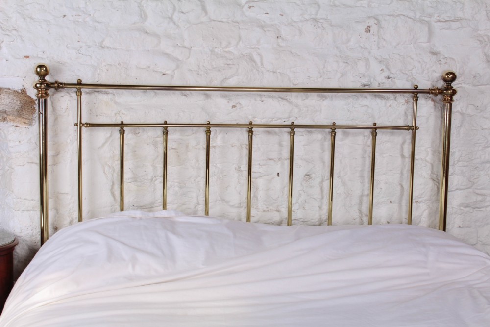 Beautiful elegant Victorian  king size all brass bed View VII
