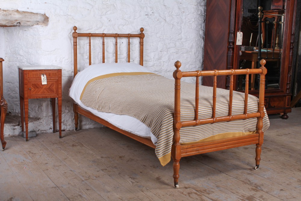 Lovely French faux bamboo single bed View II