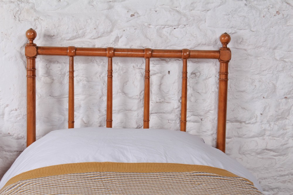 Lovely French faux bamboo single bed View V