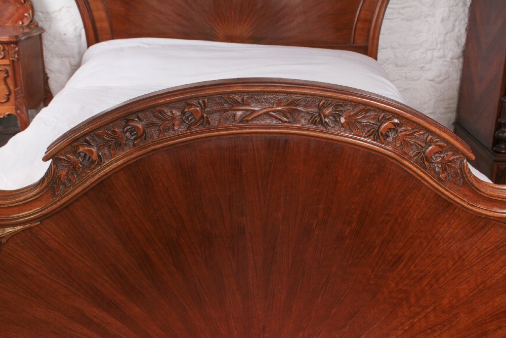 Spectacular Louis XV style double bed View VII