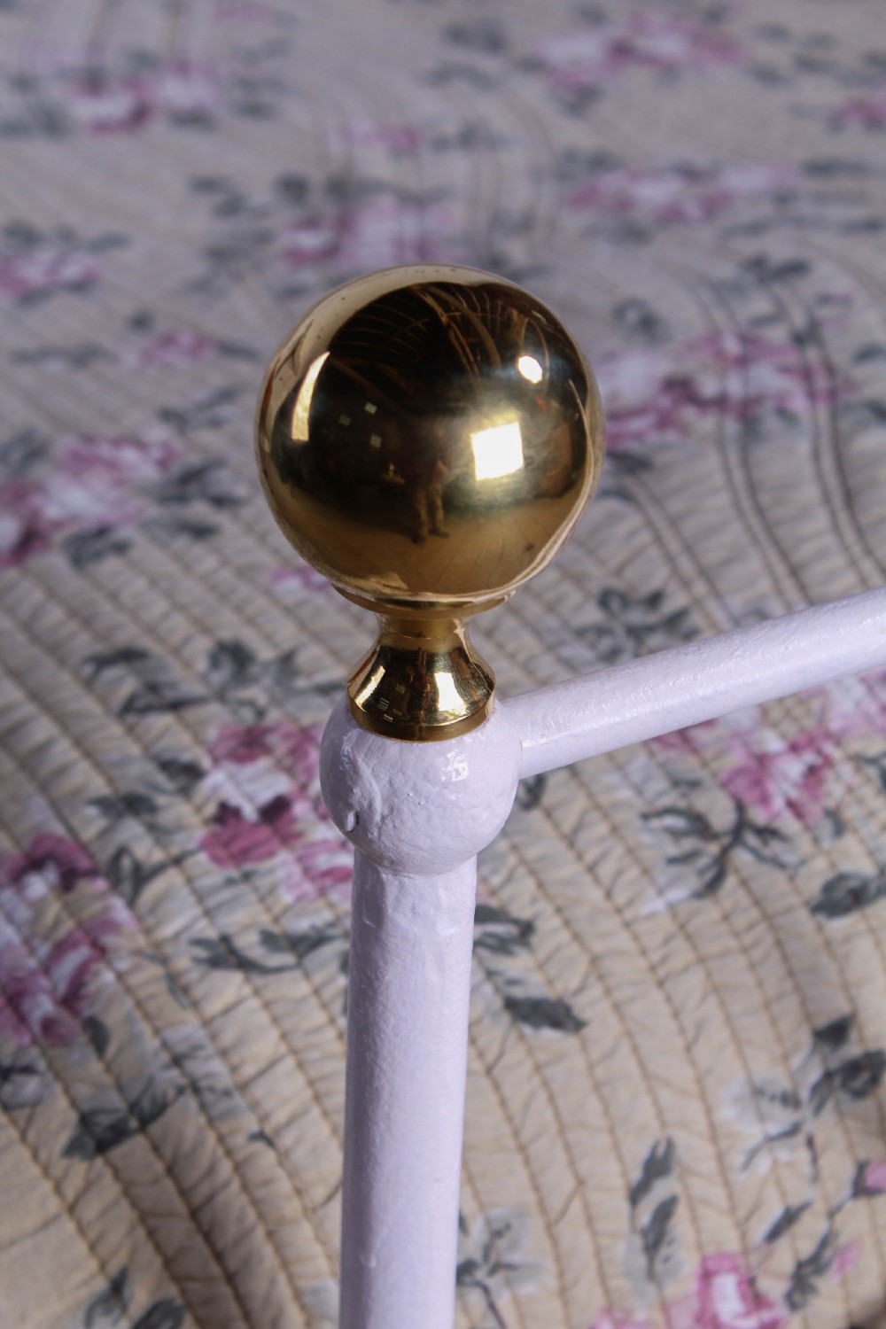 Very pretty forged iron king size bed View VII