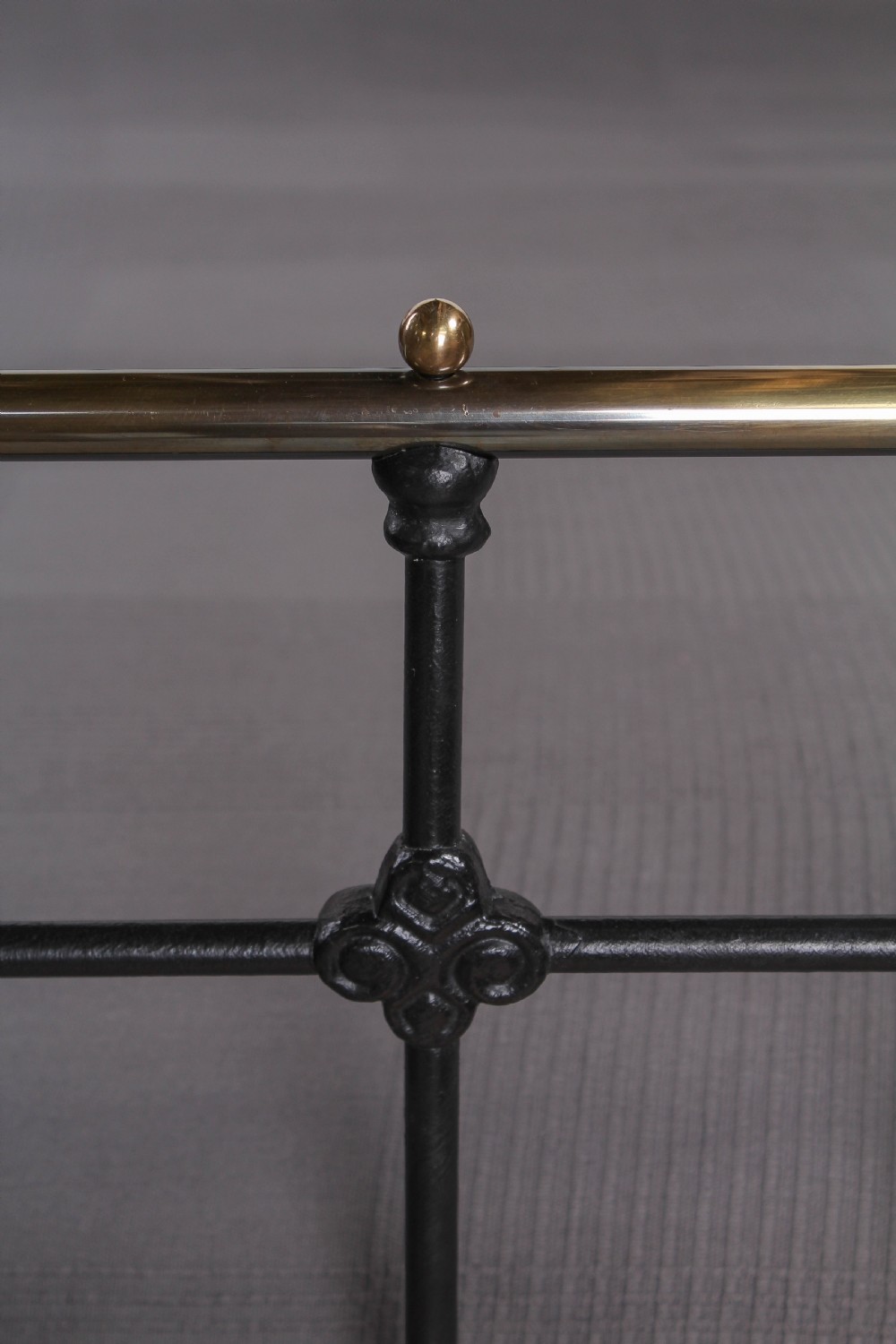 Handsome classic  Victorian super king size bed  View VI