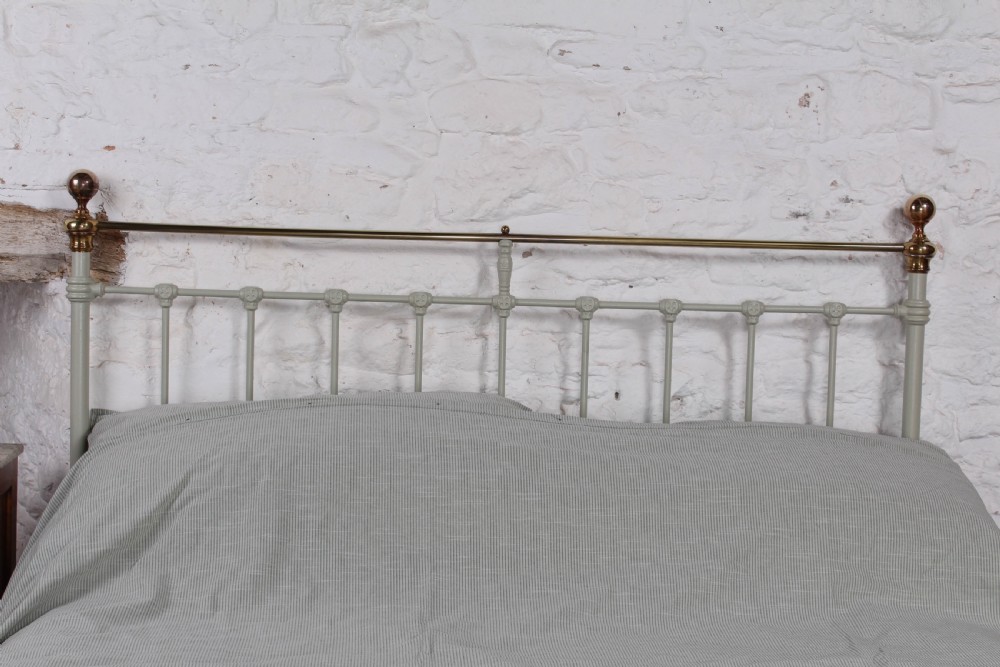 Classic Victorian king size bed in Normandy grey. View IV