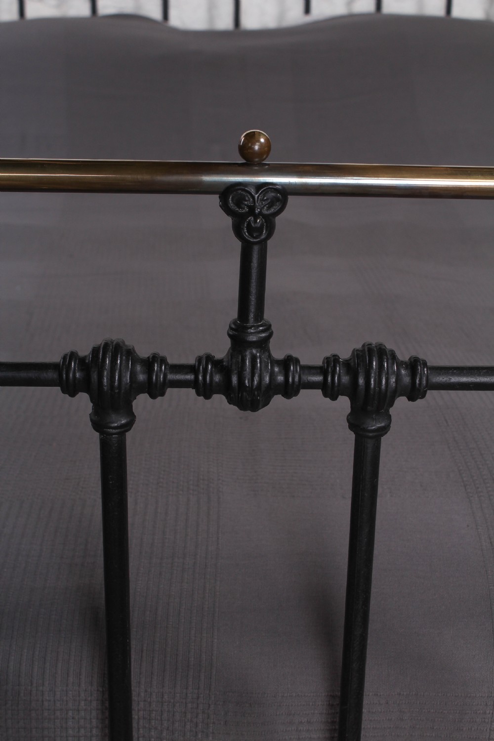Handsome individual Victorian king size brass and iron bed View VI