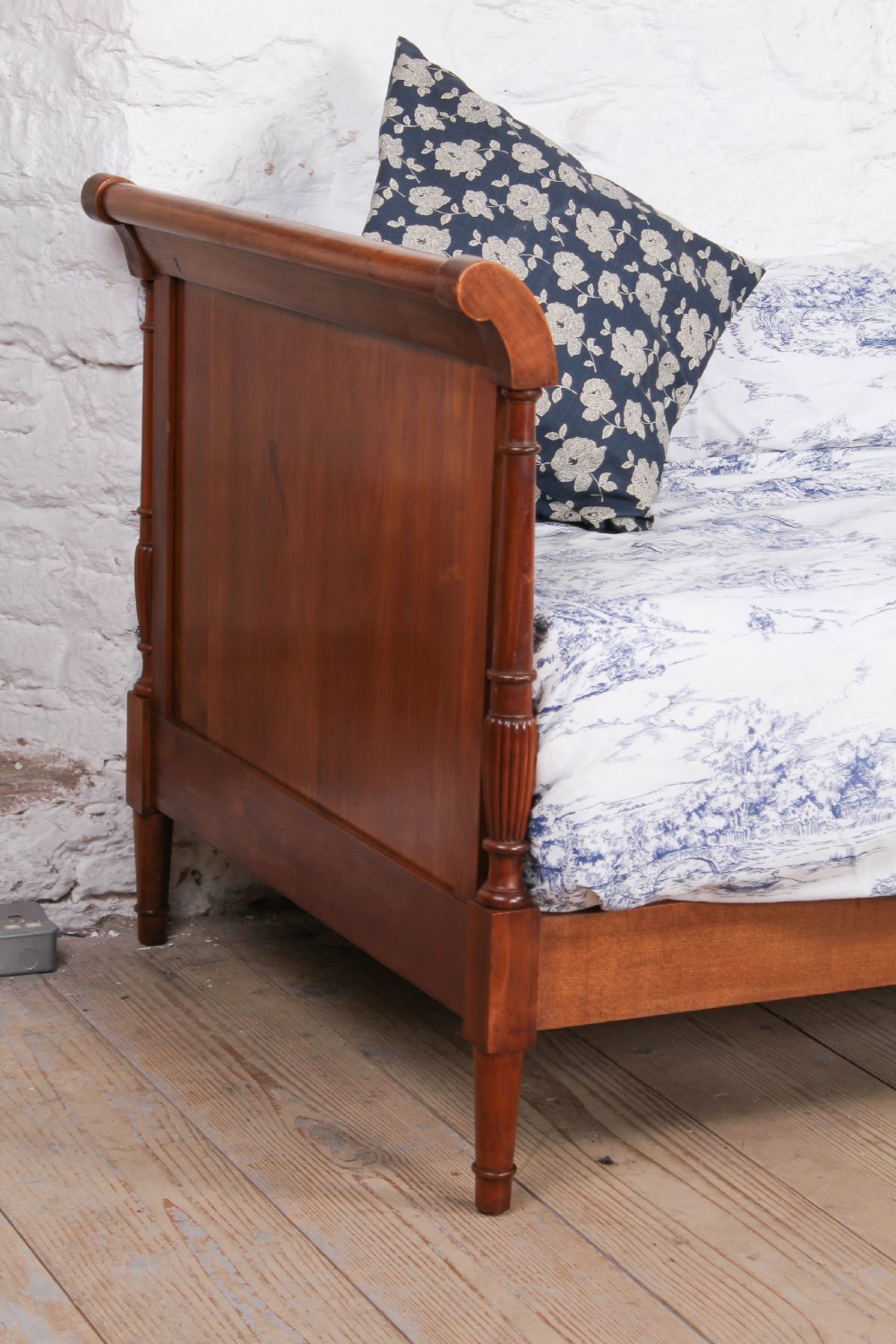 French cherry Directoire style  day bed View IX