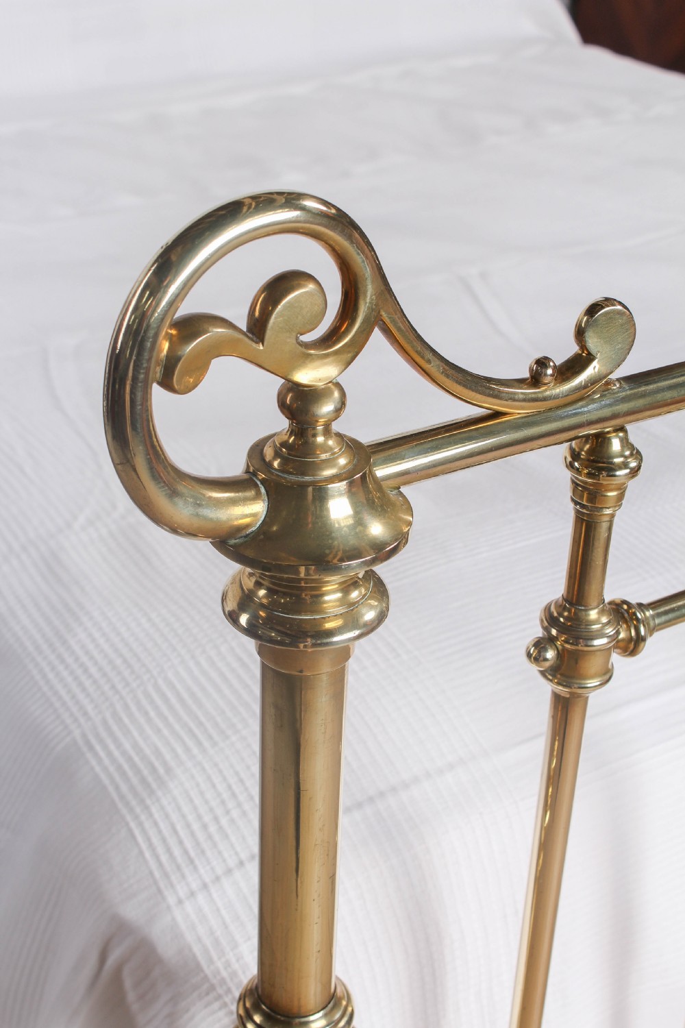Handsome  Winfield all brass king size bed View II