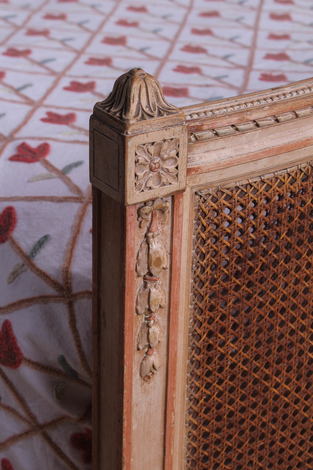 Pretty French caned bergere king size bed View VII