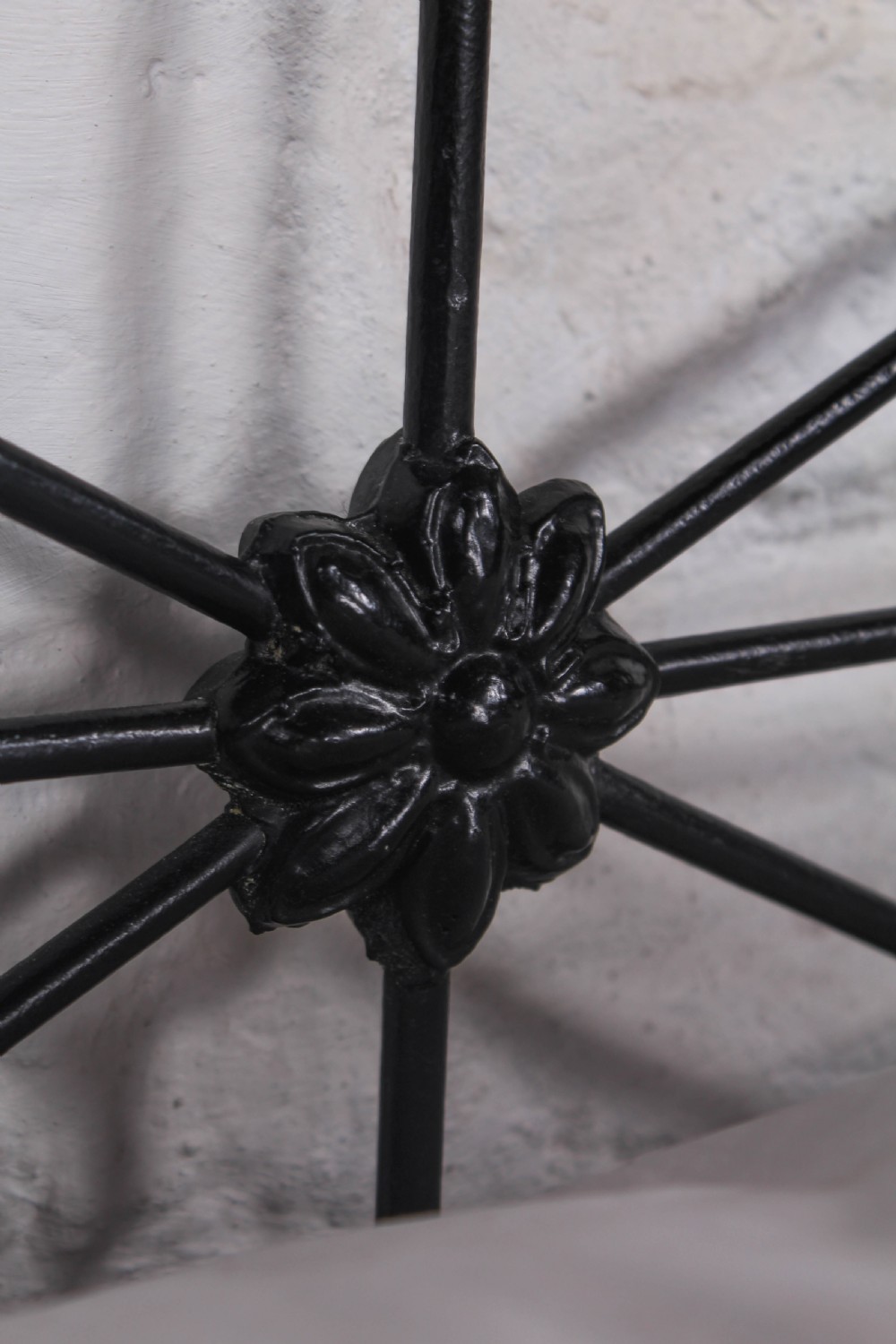 Simple pair of Victorian all iron single beds (can be joined) View VII