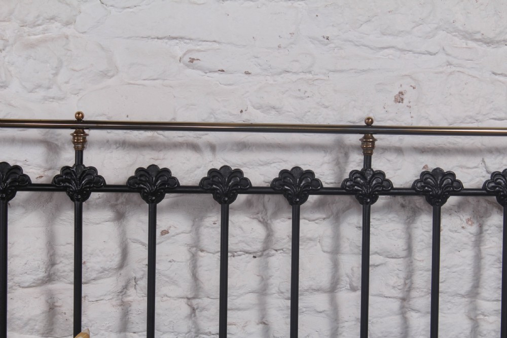 Very handsome 6Ft classic Victorian no end bed View VI