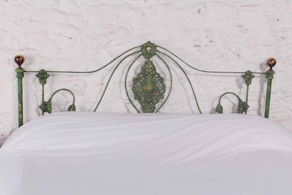 Very lovely early Victorian king size bedstead View VI