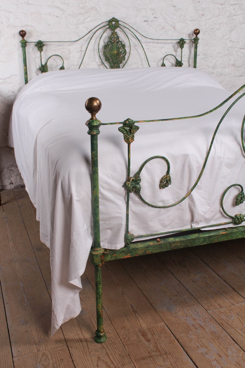 Very lovely early Victorian king size bedstead View X