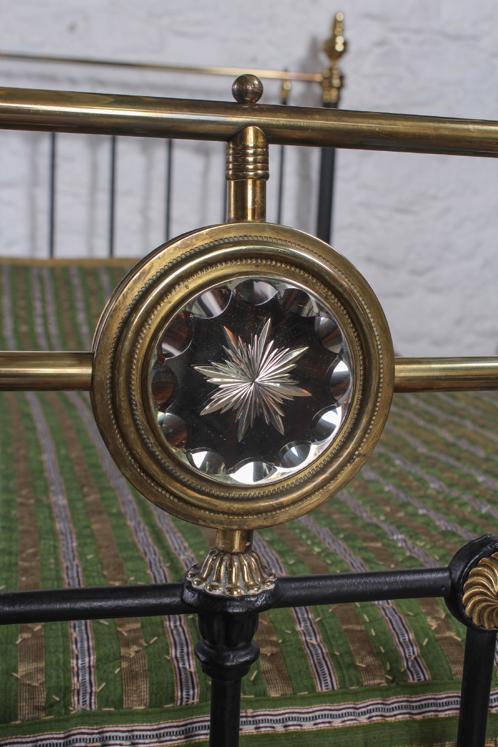 Truly magnificent king size Victorian brass and iron bed View III