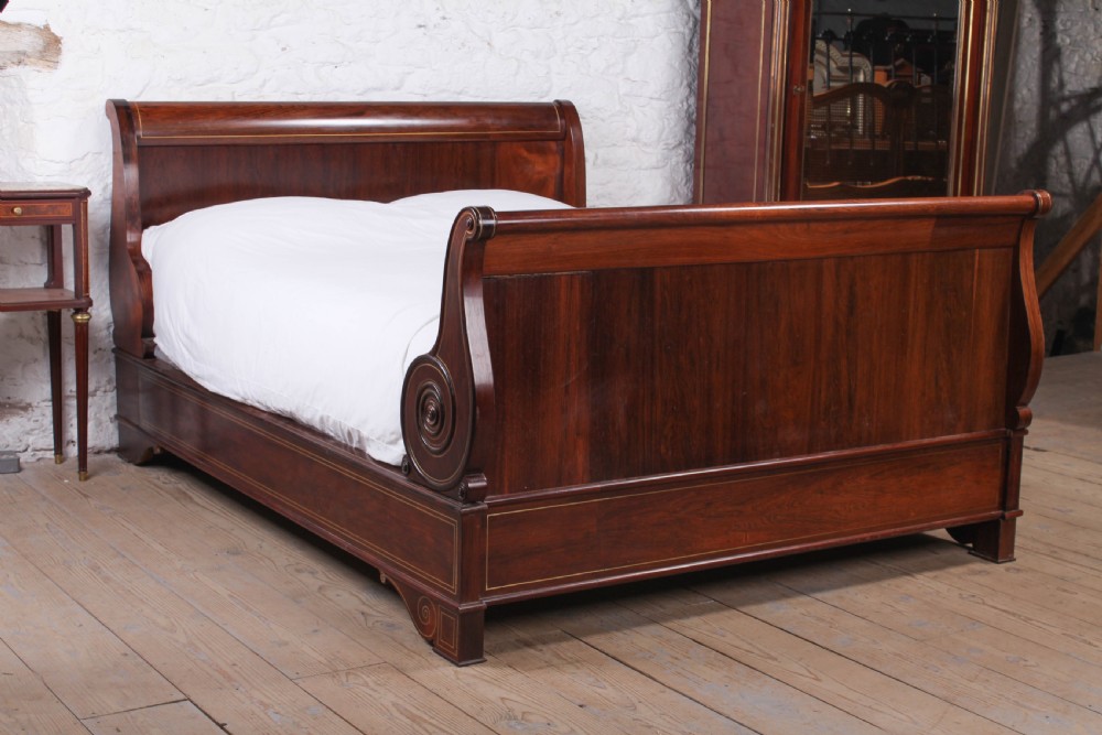 Beautiful mahogany king size Lit Bateau bed