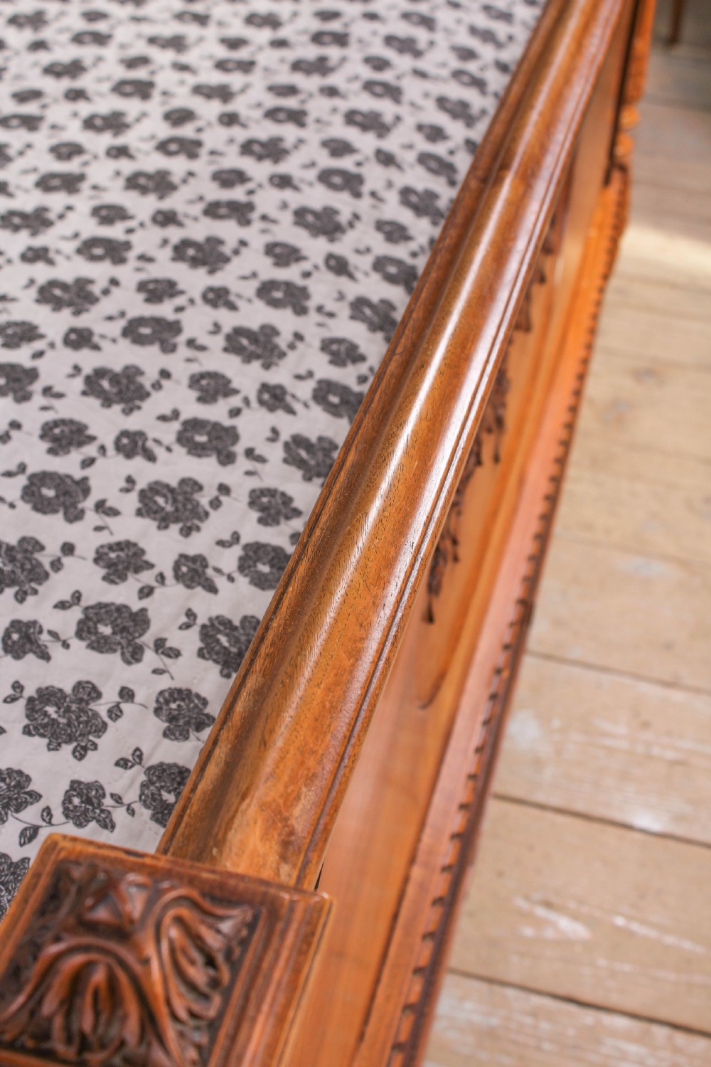 Impressive and beautiful large king size carved walnut bed and matching bedsides. View IX