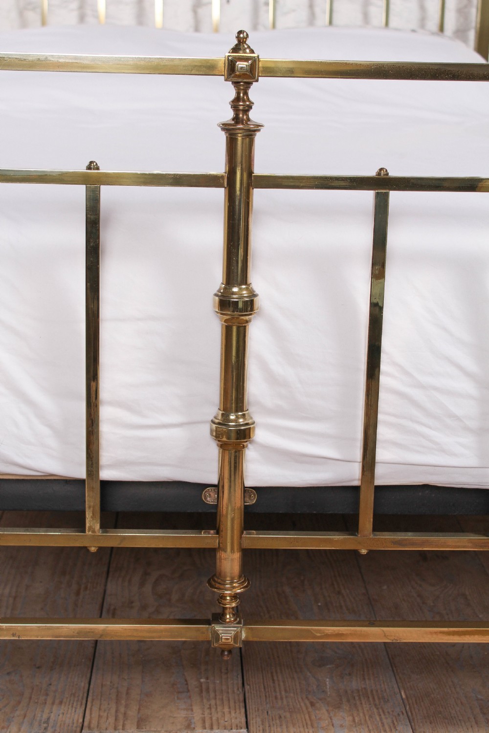 Fabulous quality Victorian king size all brass bed View III