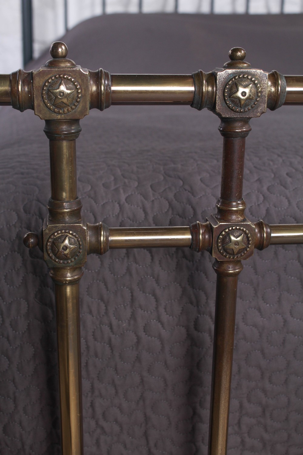Exceptionally handsome Victorian Winfield super king size bed View VI