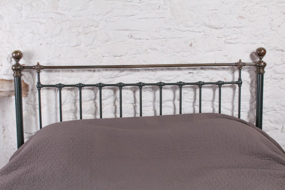 Exceptionally handsome Victorian Winfield super king size bed View VIII