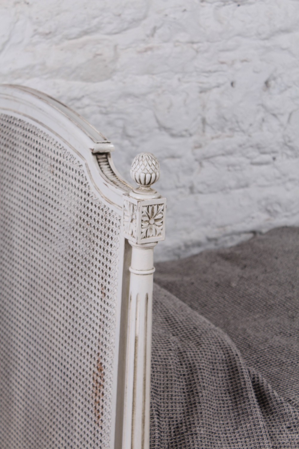 Very nice French caned painted day bed View V