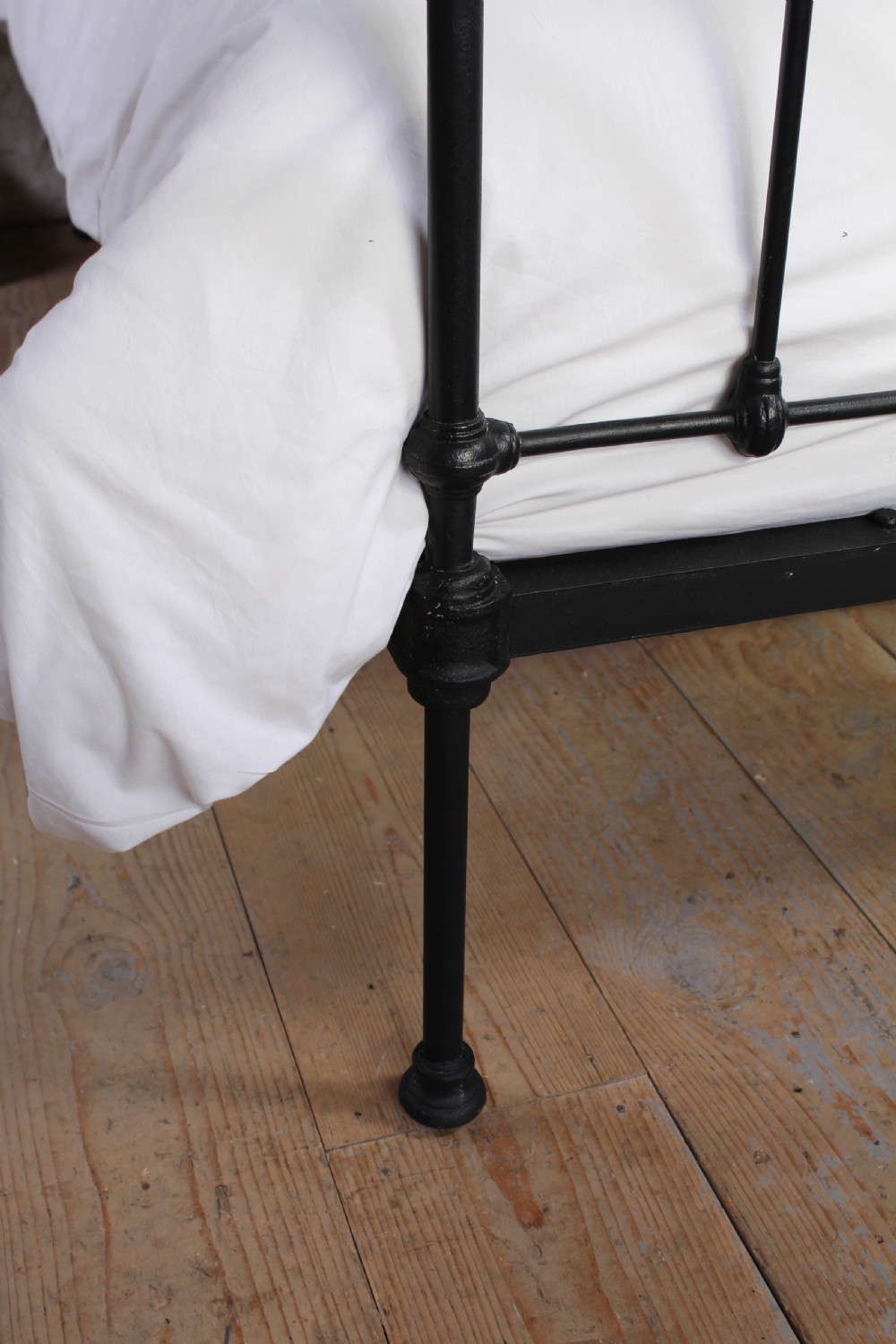 Classic Victorian double brass and iron bedstead View IV