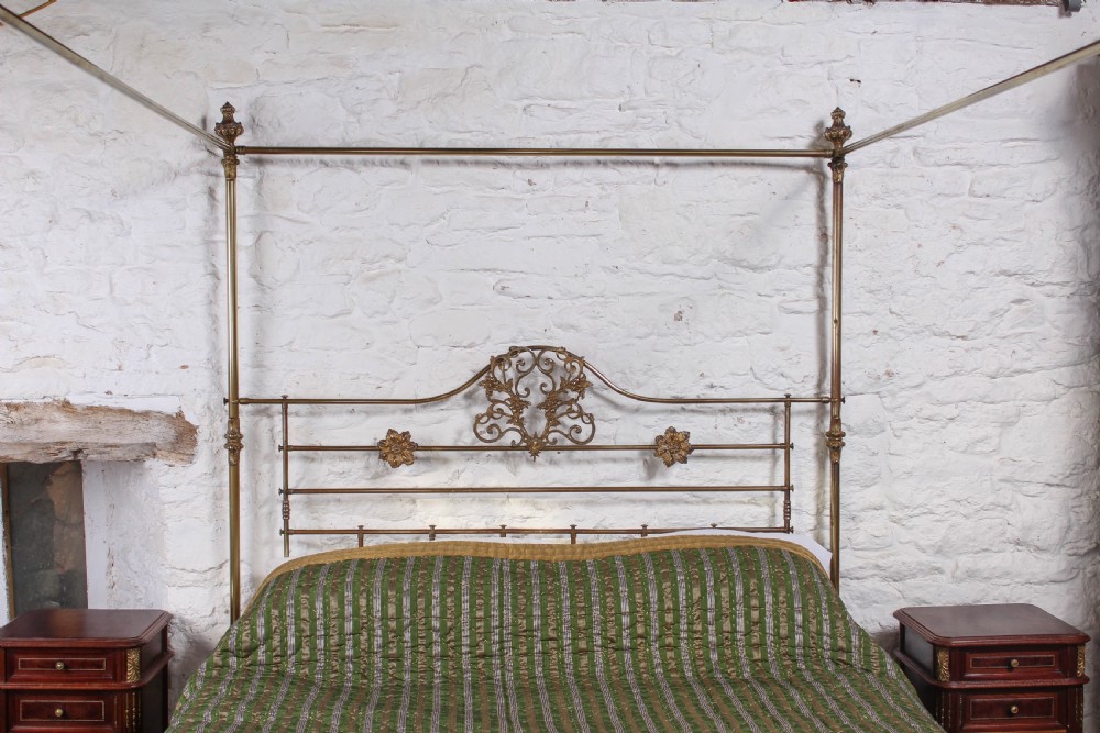 Winfield all brass four poster king size bed  View VIII