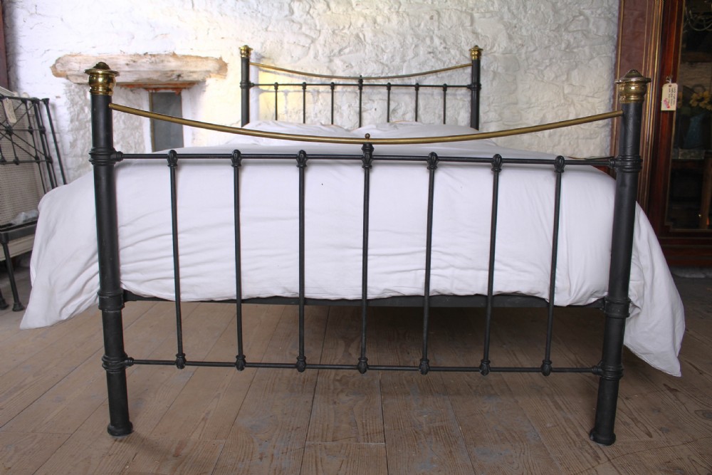 Classic Edwardian dip rail double bed View VI
