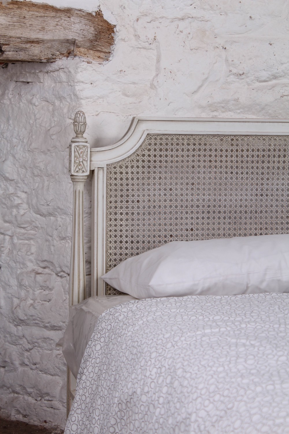 Pair of painted single caned low end bed View III