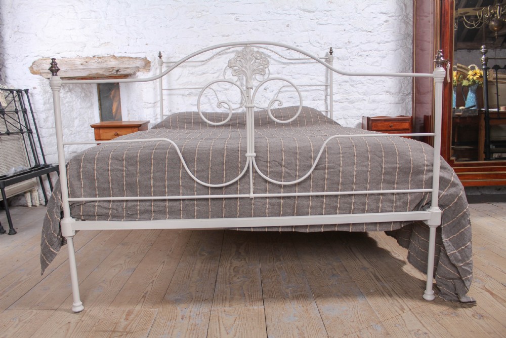Pretty Portuguese forged iron king size bed View III