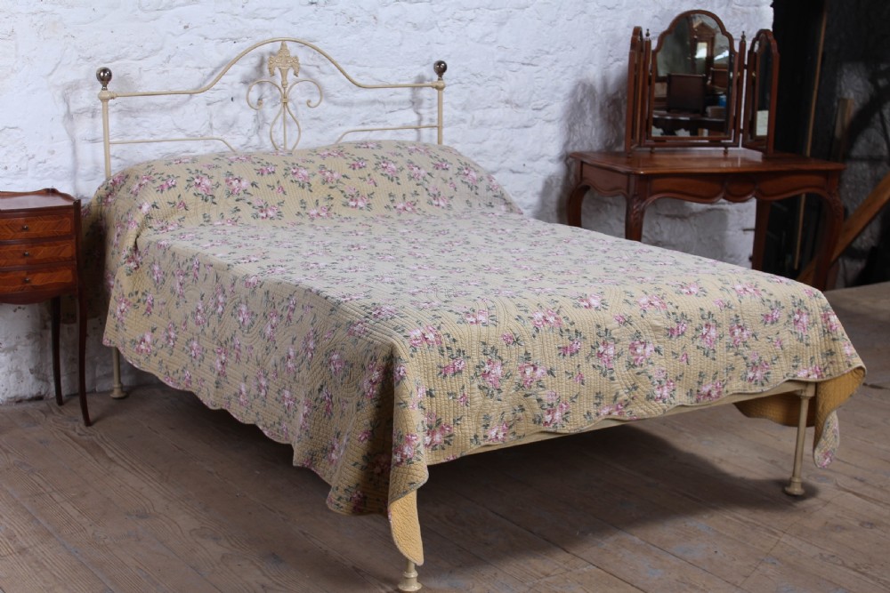 Pretty Portuguese forged iron no end double bed 