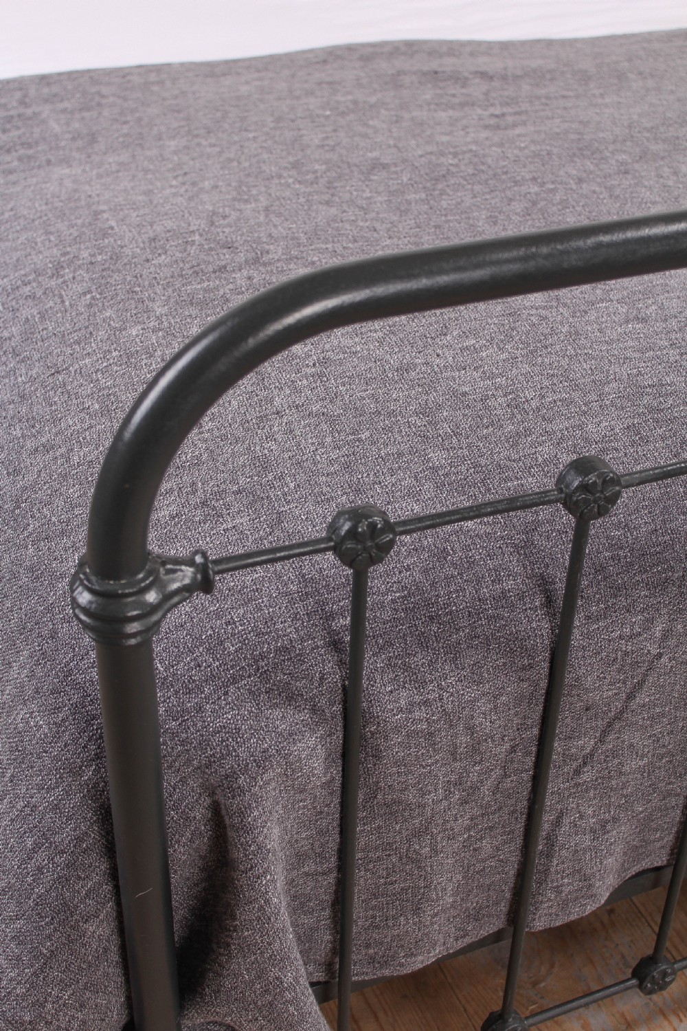 Lovely simple French iron king size bed View V