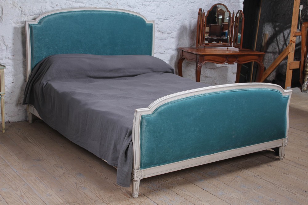 Lovely simple Newly velvet upholstered French king size bed  View II